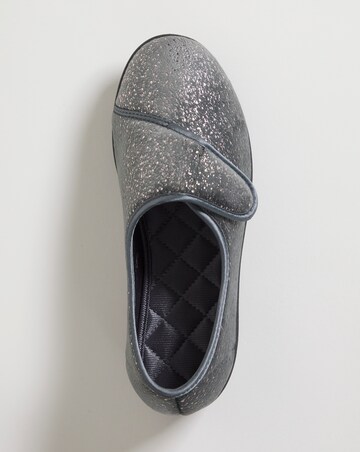 Jhulianna Touch and Close Slipper - Wide Fit (E)