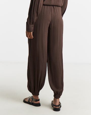 Chocolate Crinkle Balloon Trouser