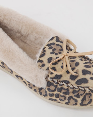 Fiora Classic Moccasin Slippers - Extra Wide Fit (EEE)