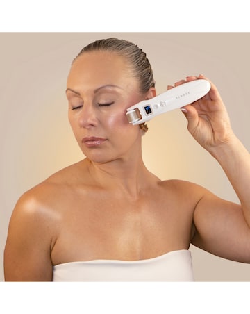 Sensse MicroGlo Microneedling & EMS device