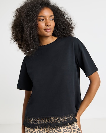 Simply Be Black Fringe Hem T-Shirt