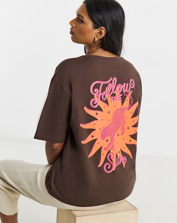 Chocolate Follow The Sun Graphic T-Shirt