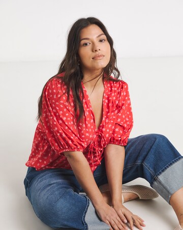 Red Print Poly Slub Tea Blouse