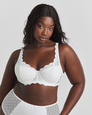 Triumph Amourette Half Pad Balcony Wired Bra White