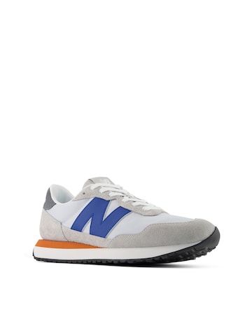 New Balance 237 Trainers