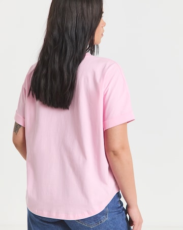 Twisted Wunder Graphic T-Shirt