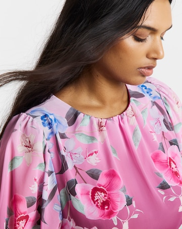 Joanna Hope Bubble Hem Floral Blouse