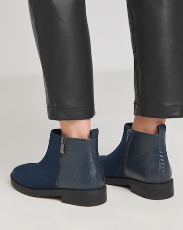 Verity Classic Zip Detail Ankle Boot Extra Wide EEE Fit