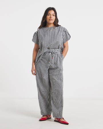 Mono Gingham Petal Sleeve Boxy Top