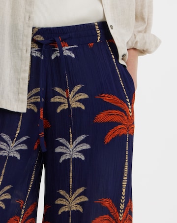 Viscose Crinkle Pull On Wide Leg Trouser