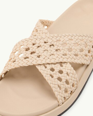 Nobodys Child White Weave Cross Strap Sliders - Standard Fit (D)