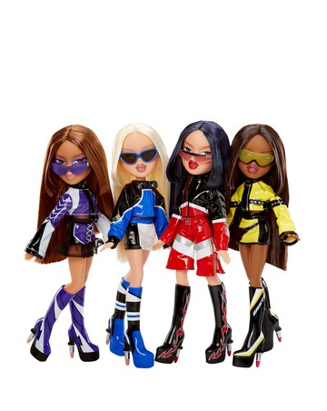 Bratz Scorchin Fashion Doll - Yasmin