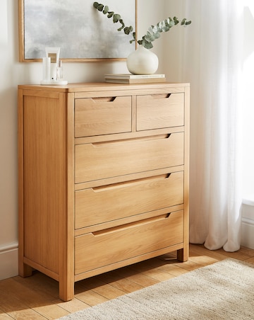 Lorcan Ready Assembled Wooden 3+2 Chest of Drawers