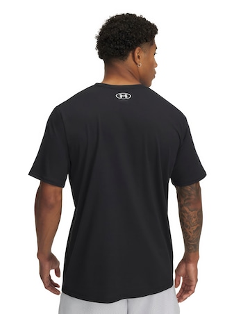 Under Armour Camo Chest Stripe T-Shirt
