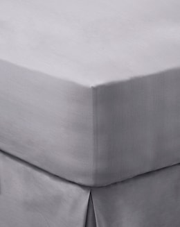 200 TC Plain Dyed Percale 28cm Fitted Sheet