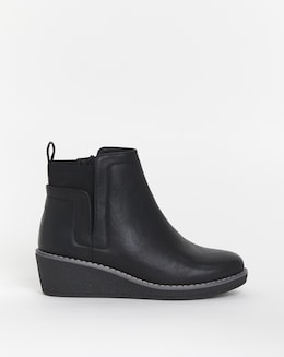 Cushion Walk Wedged Crepe Sole Ankle Boot E Fit