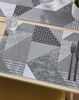 Larsson Geo Placemat Pair