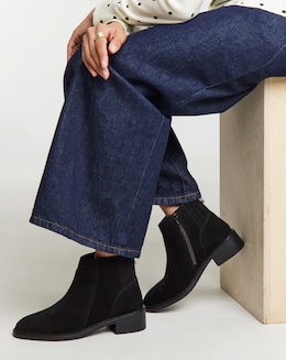 Blythe Hidden Gusset Leather Ankle Boots - Extra Wide Fit (EEE)