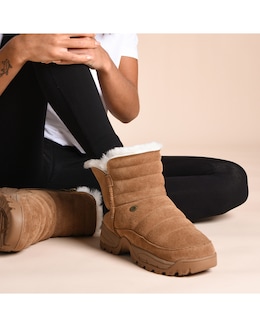 Just Sheepskin Ladies Hannah Sheepskin Padded Boot