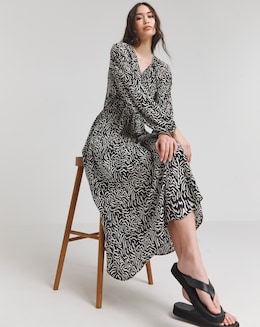 Nobody's Child Black Printed Iris Midaxi Dress