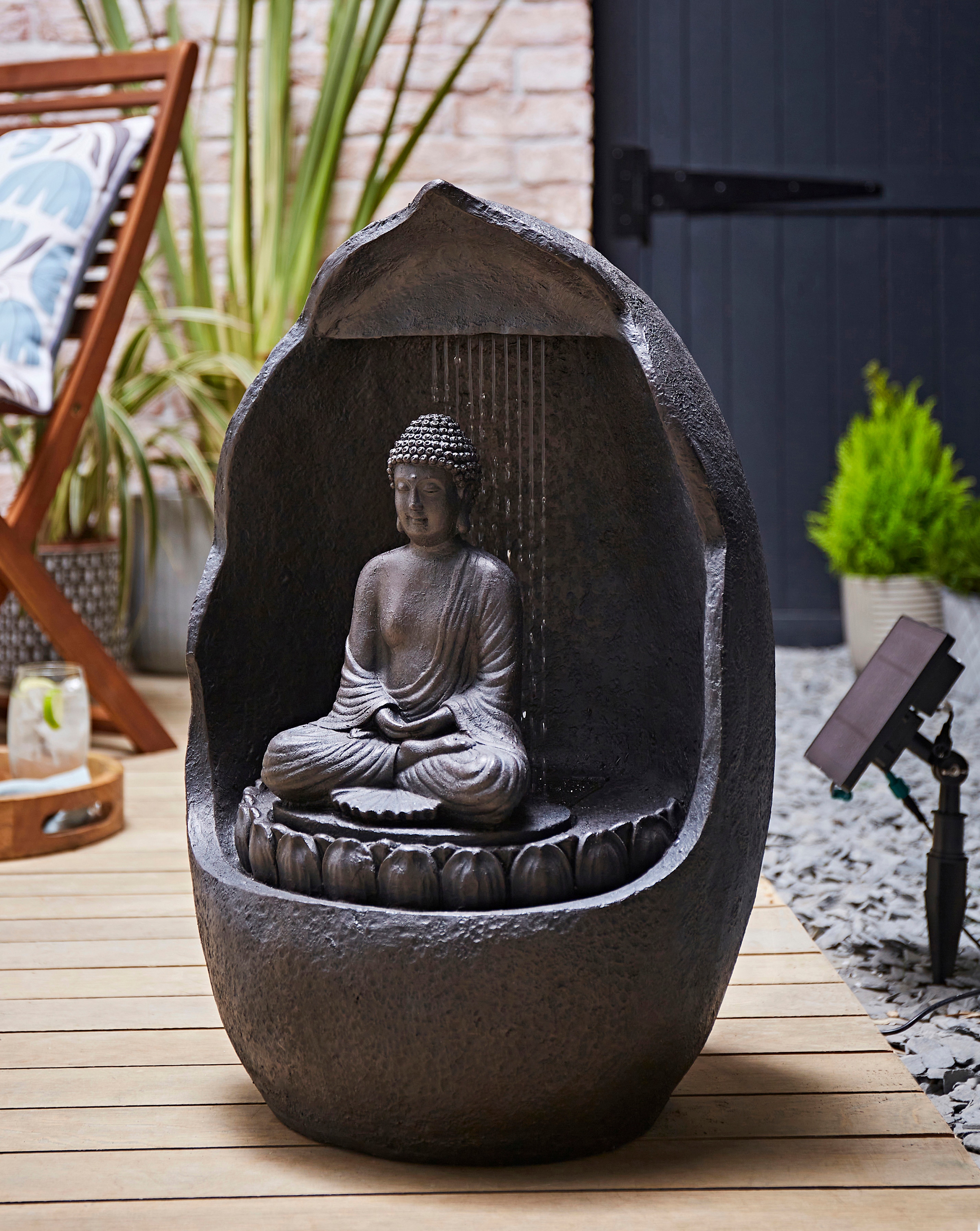 Hybrid Solar and Mains Fountain