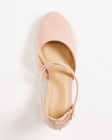 Crossover Court Shoe - Extra Wide Fit (EEE)