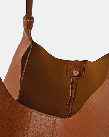 Accessorize Ring Tassel Shoulder Bag