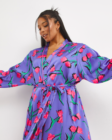 Nobodys Child Satin Long Sleeve Robe