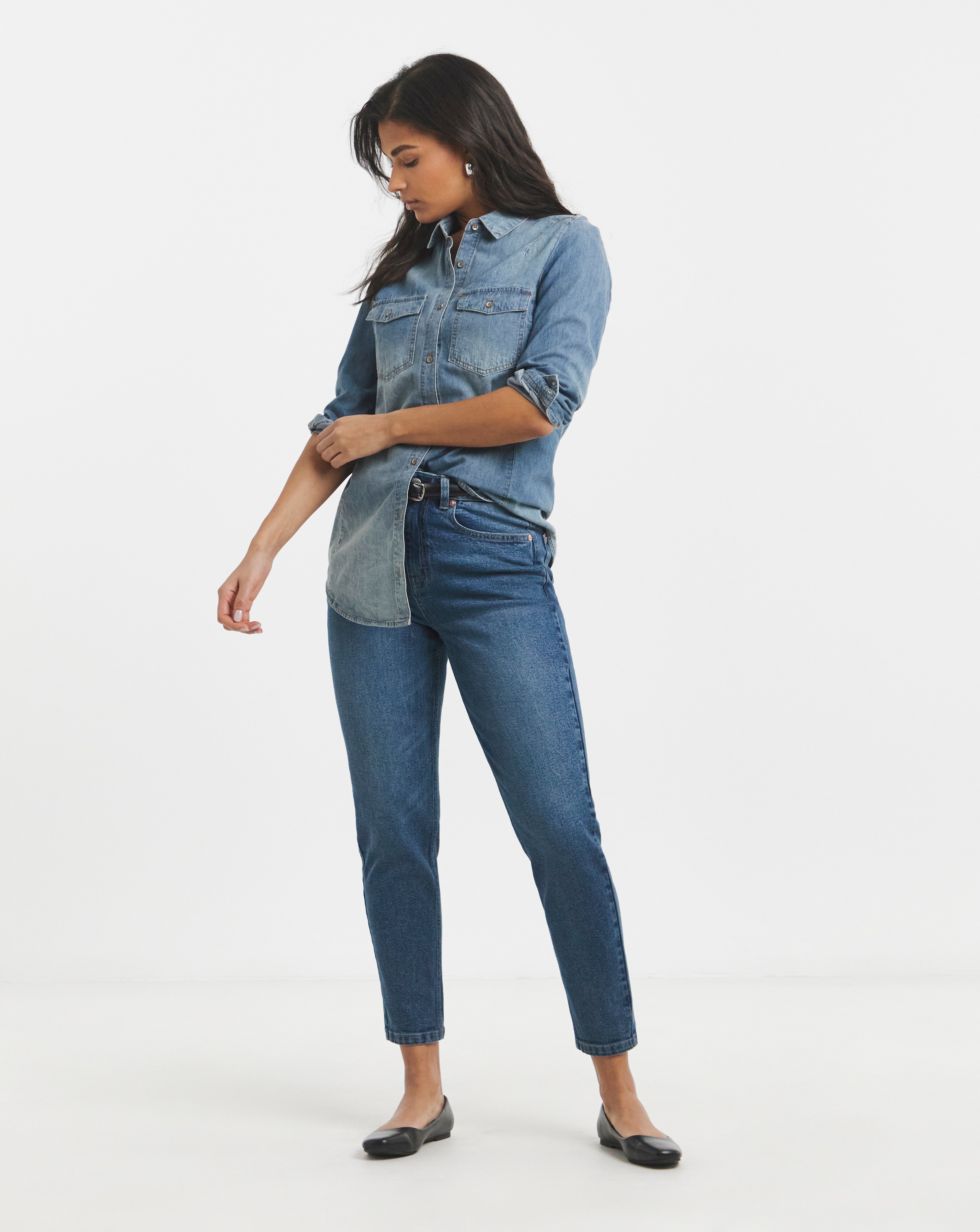 SBE 99 1 Mid Blue Loose Mom Jeans
