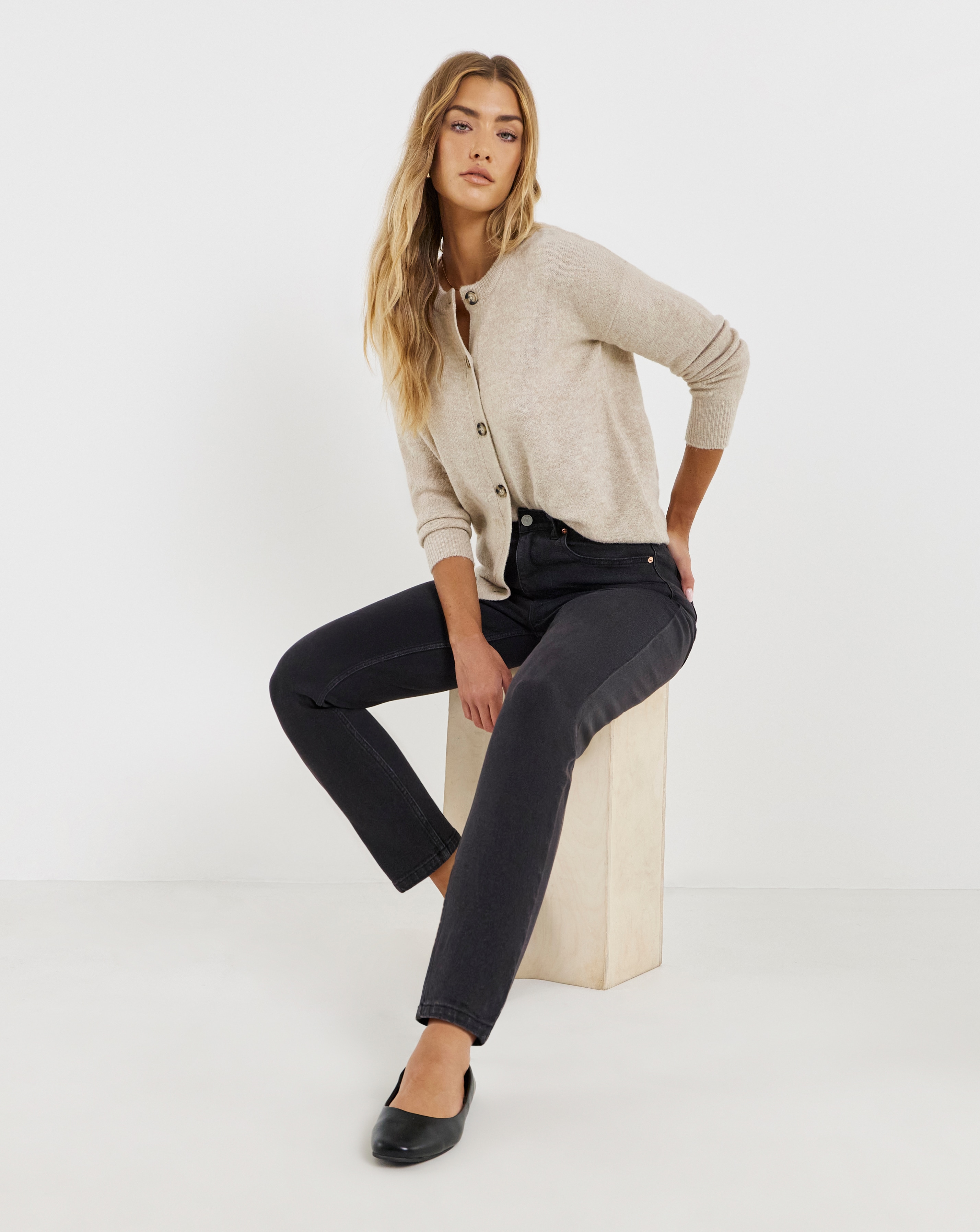 SBE 99 1 Washed Black Loose Mom Jeans