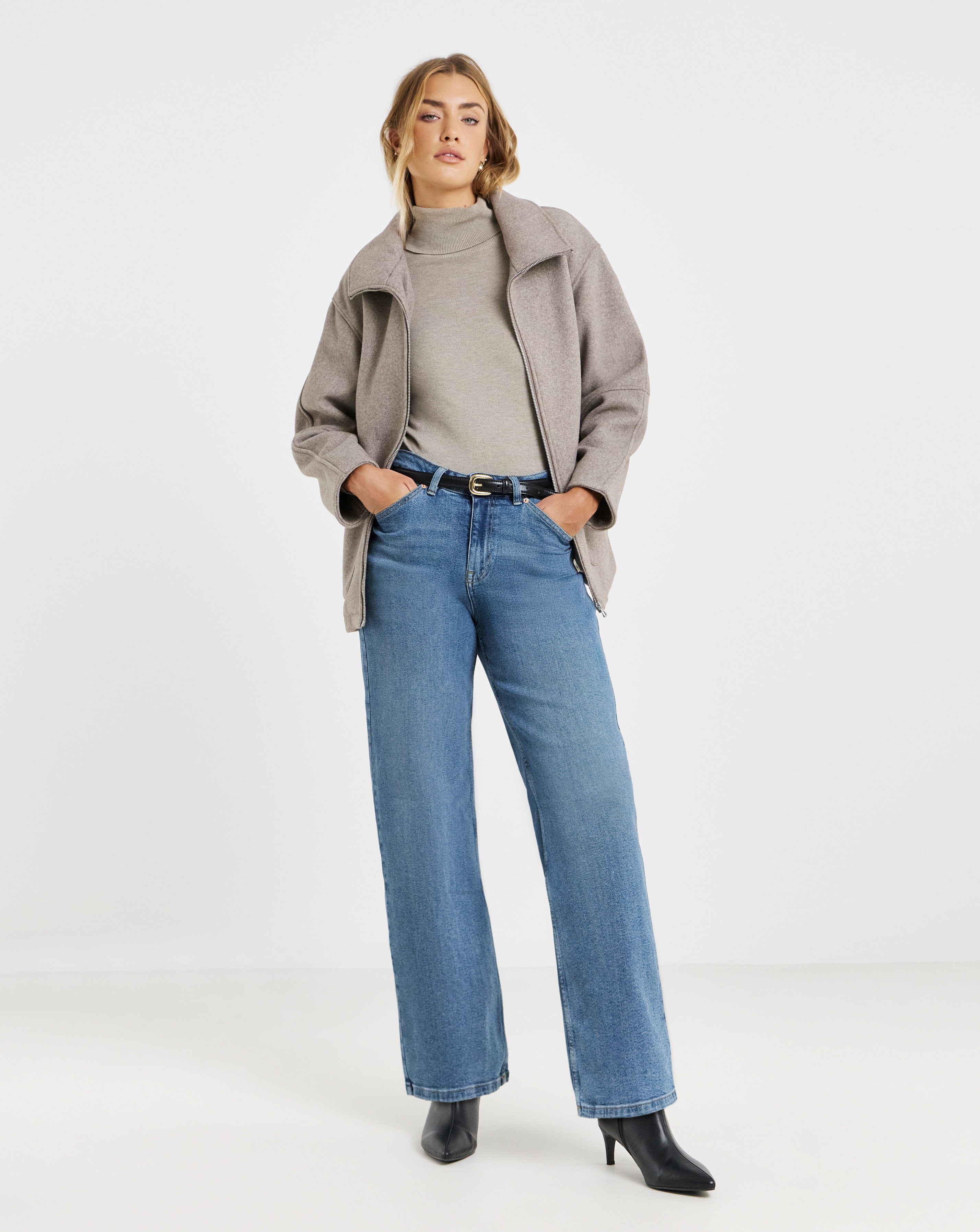 SBE 99 1 Mid Blue Slouchy Wide Jean