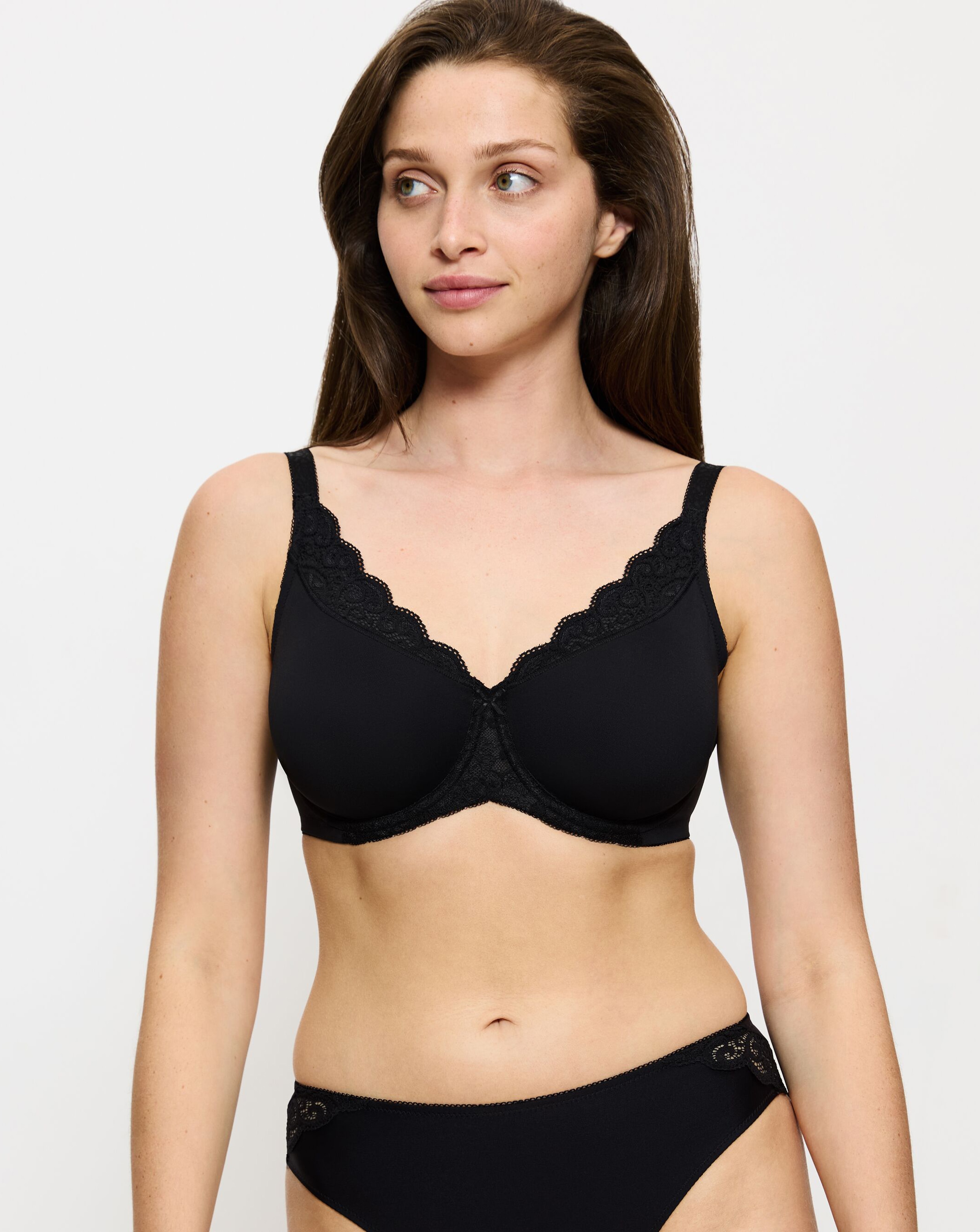 Triumph Amourette Minimiser Bra Black