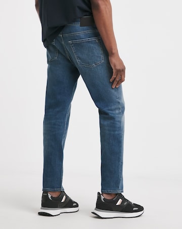 BOSS Move Stretch Straight Jean - Dark Wash