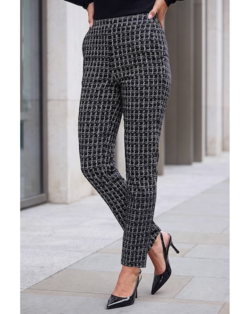 Roman Check Print Tapered Jogger
