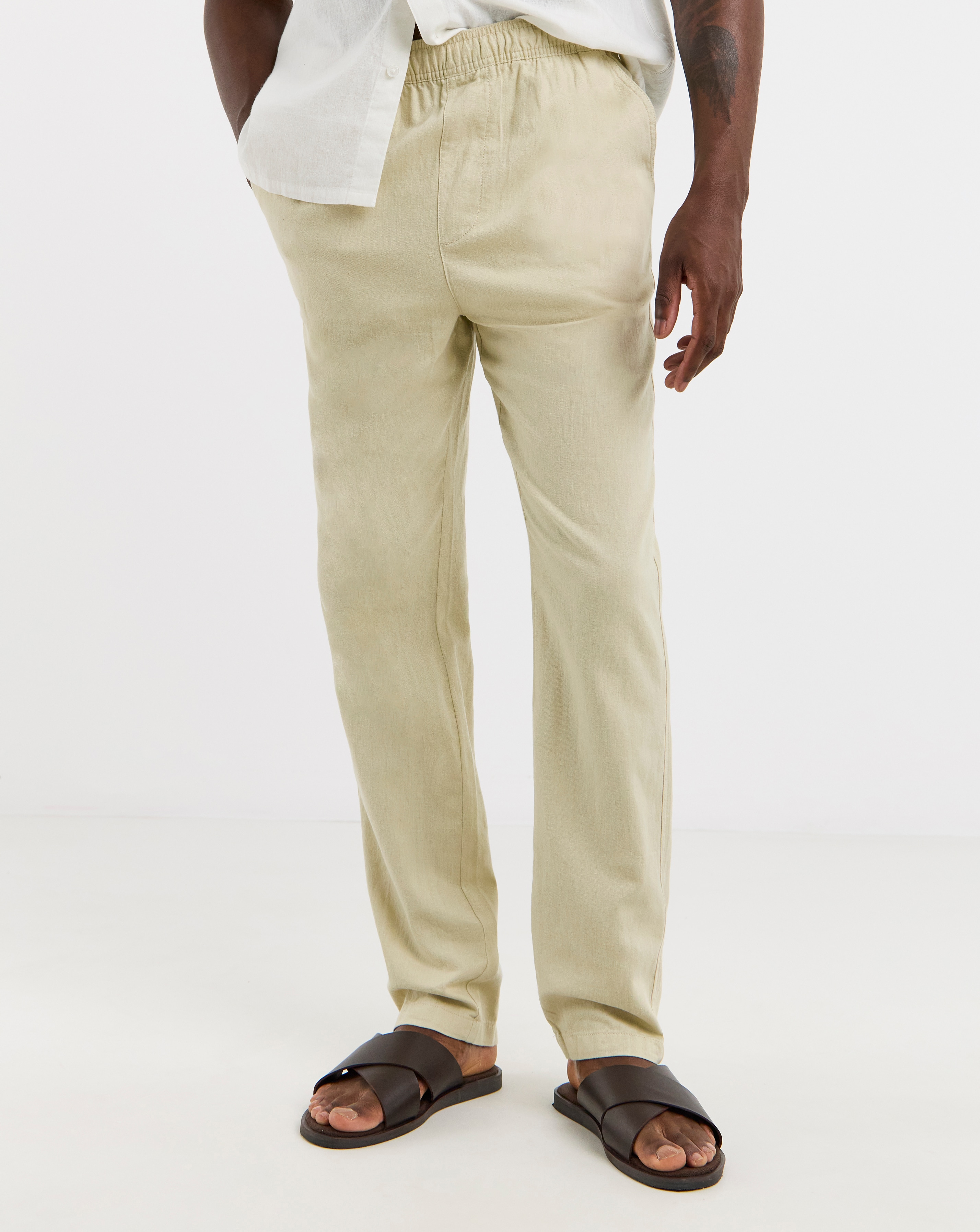 Linen Blend Tapered Elasticated Trouser