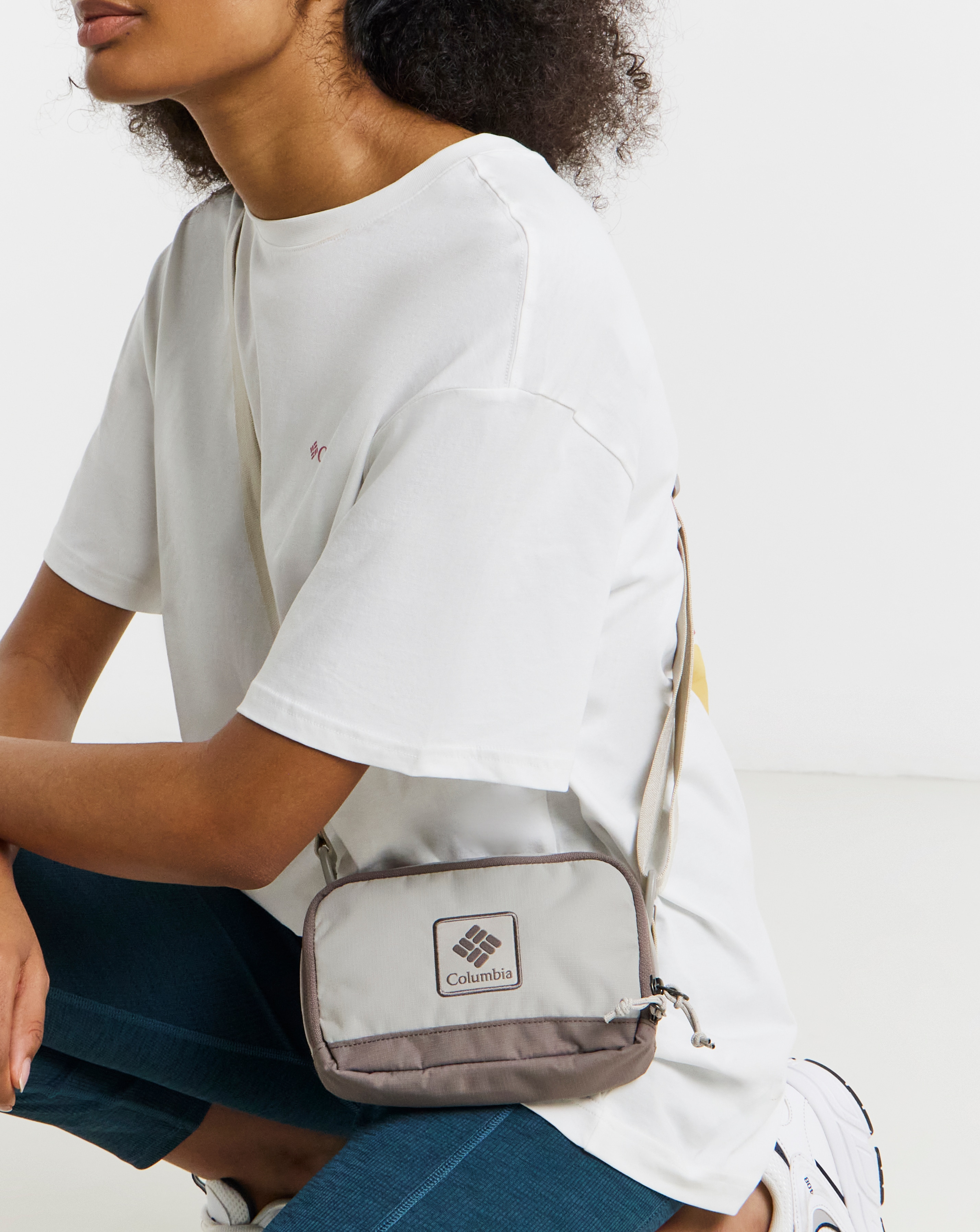 New In - Columbia Trail Traveler Crossbody Bag