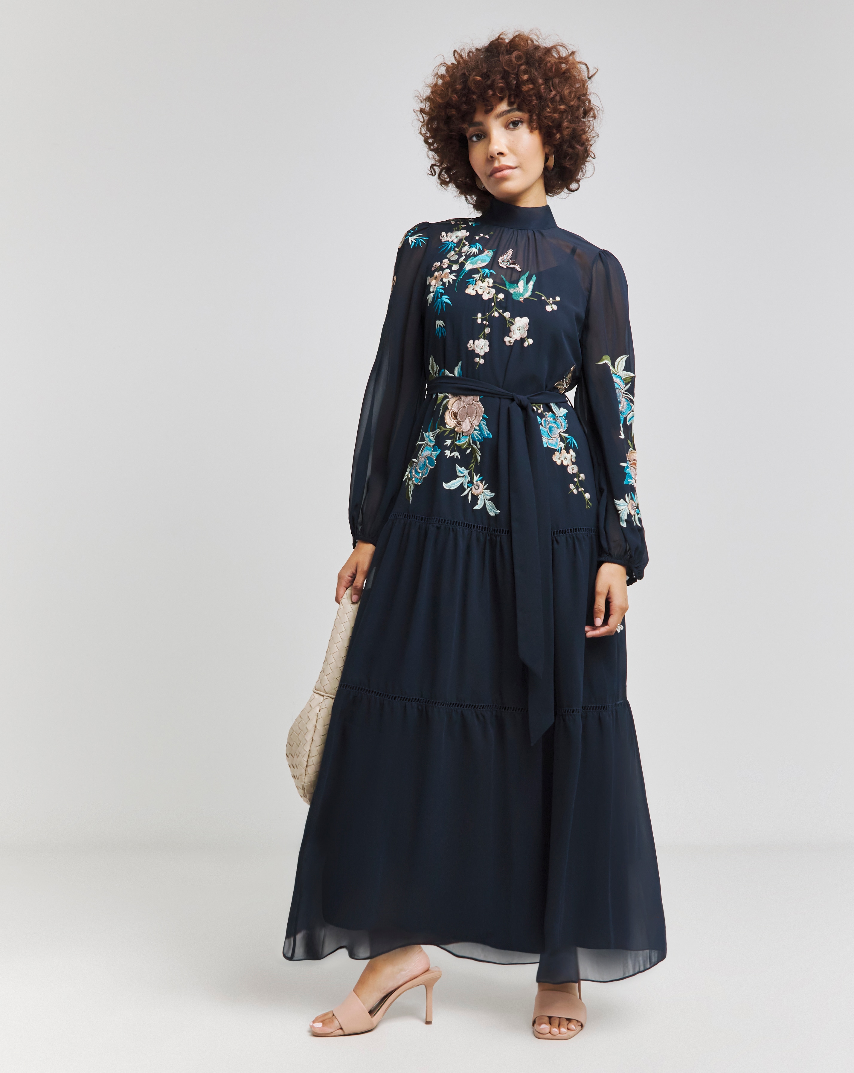 Hope & Ivy Reine Midaxi Dress