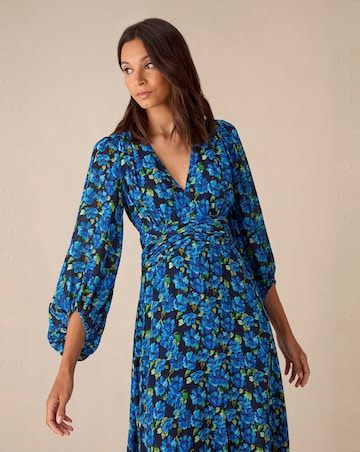 Ro&Zo Blue Floral Ruched Waist Maxi Dress