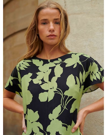 Ro&Zo Shadow Floral Harper Midi Dress