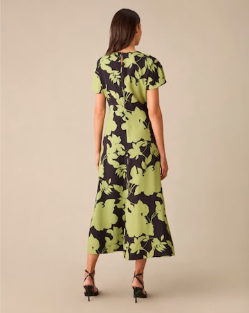 Ro&Zo Shadow Floral Harper Midi Dress