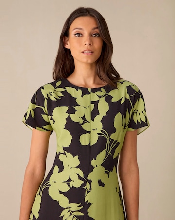 Ro&Zo Shadow Floral Harper Midi Dress