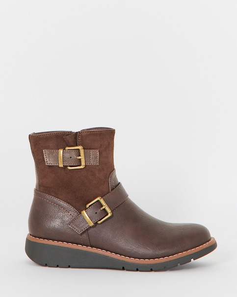 New In - Contrast Fabric Buckle Boots Wide