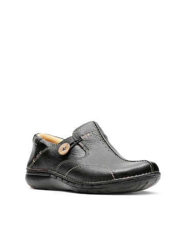 Clarks Un Loop Contrast Embroidery Leather Slip on Shoes - Wide Fit (E)