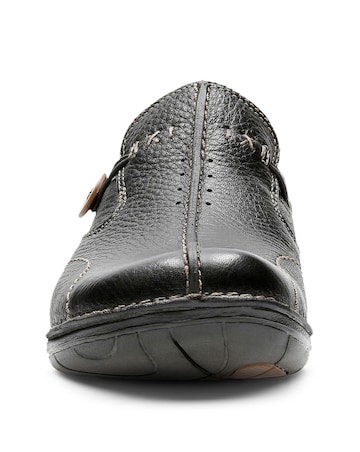 Clarks Un Loop Contrast Embroidery Leather Slip on Shoes - Wide Fit (E)