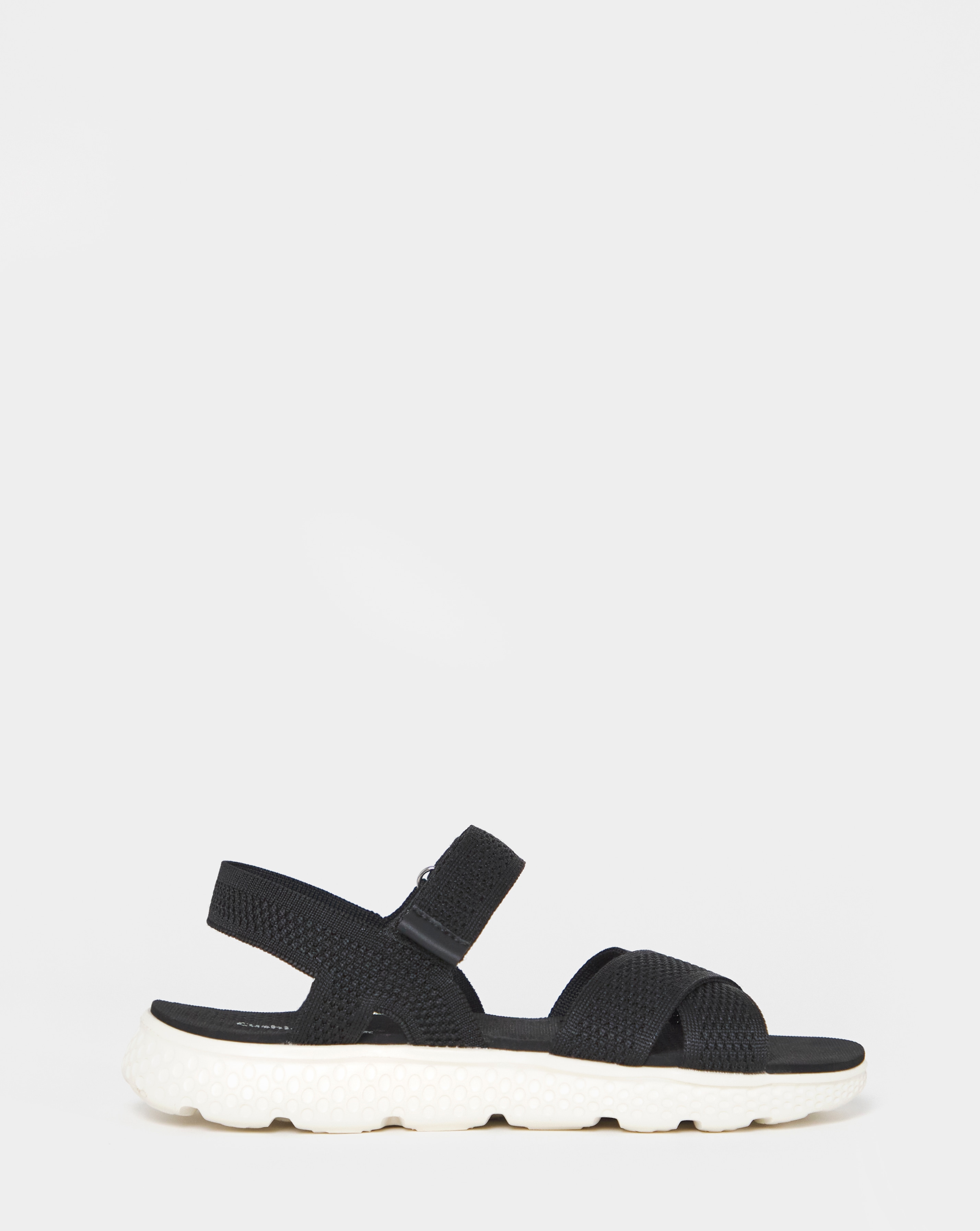 New In - Cushion Walk Knit Sandals E Fit