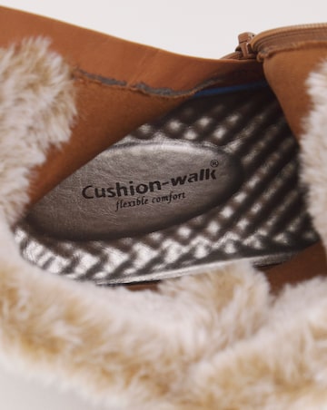 Cushion Walk Button Winter Boot Wide E Fit