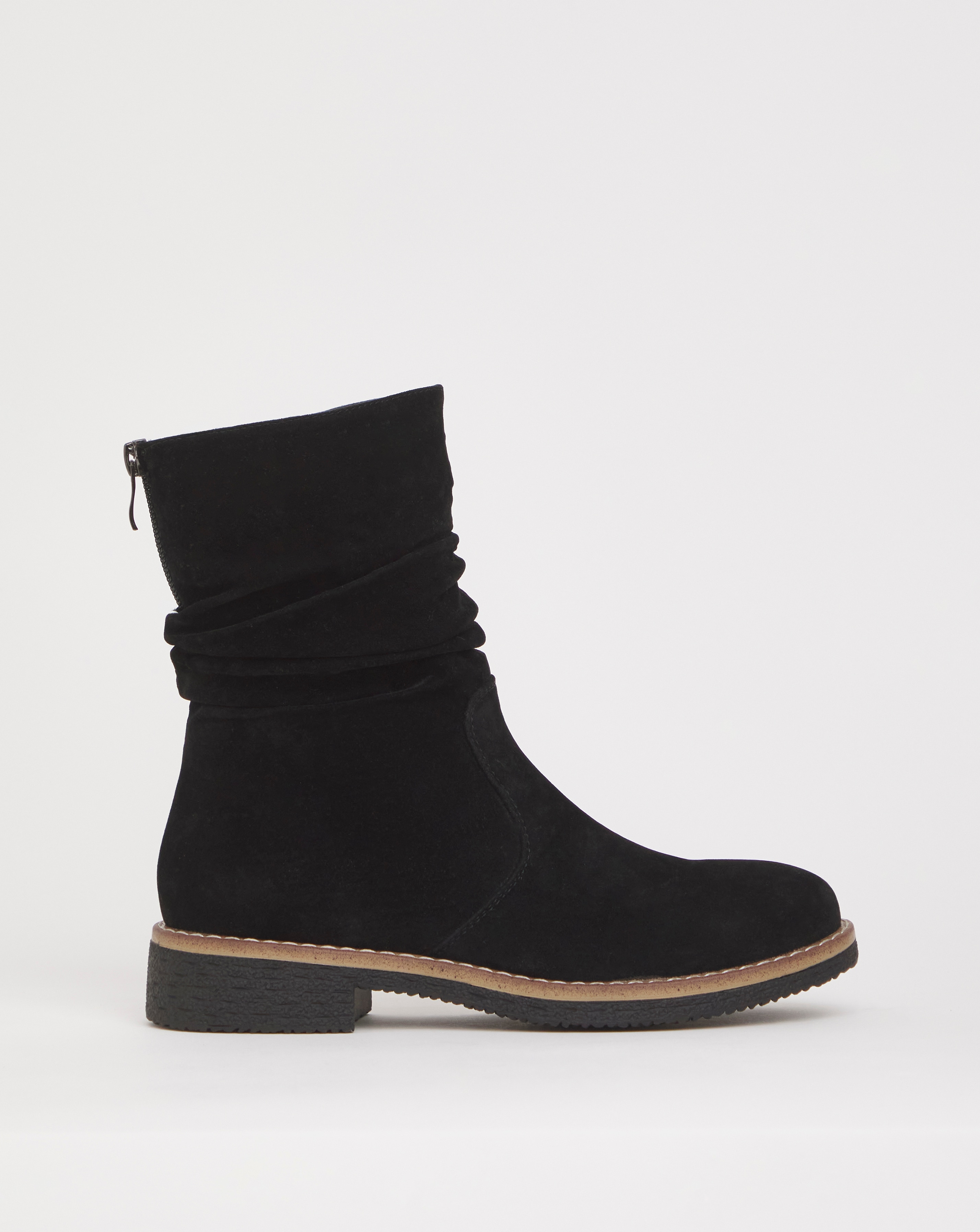 Cushion Walk Ruched Crepe Boot EEE Fit