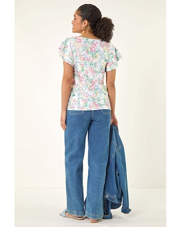 Roman Floral Lace Textured Top