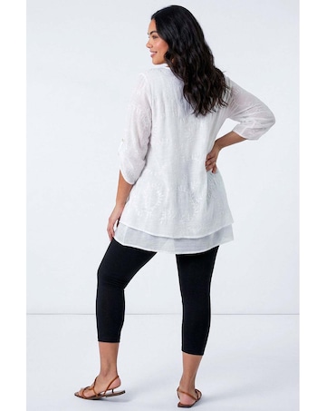 Roman Curve Plain Cropped Leggings
