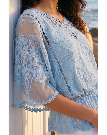 Roman Dusk Butterfly Lace Blouse